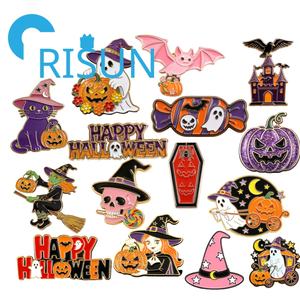 <span class=keywords><strong>เข็มกลัด</strong></span>เคลือบลายการ์ตูนฮาโลวีนน่ารักๆ <span class=keywords><strong>ขาย</strong></span>ส่ง ลายฟักทองยิ้ม ผี แมวน่ารัก หมวกแม่มด ของตกแต่งเสื้อผ้า - Product Image 1