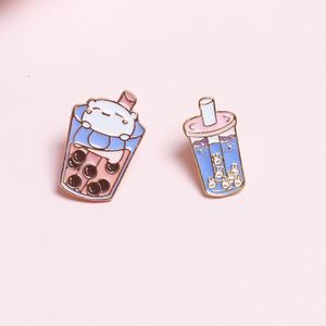 Personalizzato cute cat smalto duro pins, bolla tè al latte distintivo, animale del fumetto boba risvolto pin dell'emblema del distintivo <span class=keywords><strong>giacca</strong></span> promozione accessorio - Product Image 5