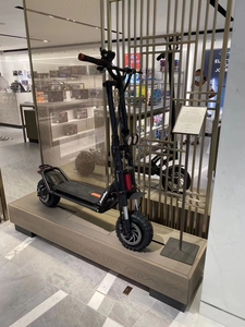 Envío gratis EE. UU. Stock <span class=keywords><strong>Wolf</strong></span> <span class=keywords><strong>Warrior</strong></span> X 28ah Sam Sung Batería <span class=keywords><strong>10</strong></span> pulgadas Scooter en <span class=keywords><strong>Kaabo</strong></span> - Product Image 3