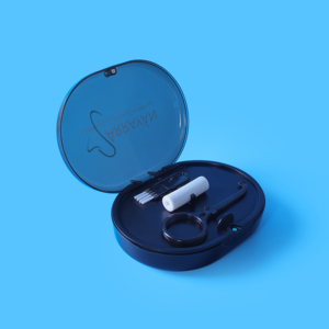 Estuche para Dentadura Postiza con Espejo, Contenedor de Almacenamiento y Soporte para Vaso - Product Image 1