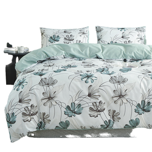 Juego de Ropa de Cama de Algodón Estampado de 200 Hilos, Juego de Funda de Edredón Floral para Todas las Estaciones, Sábana y Funda de Almohada - Product Image 1