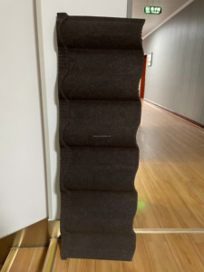 Tuiles de toiture modernes à faible coût d'entretien, de qualité supérieure, colorées, en métal revêtu de <span class=keywords><strong>pierre</strong></span> pour immeuble de bureaux - Product Image 2