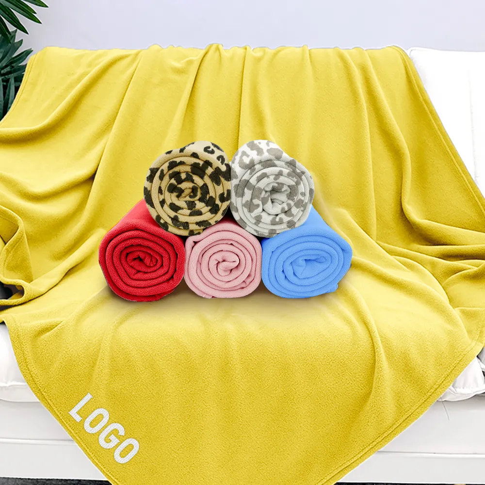 Wholesale Polar Fleece Customized Travel Throws Blanket LOGO 2 Side Brush Solid Color Printed Promotion Portable Blanket