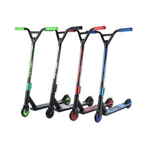 Scooter de coup de pied adulte professionnel de <span class=keywords><strong>Style</strong></span> libre de roue d'unité centrale de 110mm avec le gant de poignée de TPR dispositif planaire professionnel de roue de scooter de cascadeur - Product Image 4