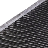 Tissu en fibre de carbone unidirectionnel robuste sans plis pour la construction de pales d'éoliennes, de capots et de structures en toile de cisaillement