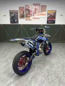 Мощный внедорожный мотоцикл 250 куб. см, способный также преодолевать подъемы - Product Image 2