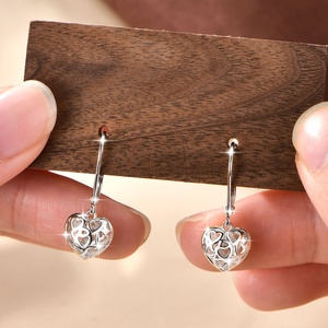 Pendientes Colgantes de Corazón Hueco de Cobre Puro con Relleno de Oro de 14k, Unisex, Antideslustre, Joyería de Moda para Fiesta - Product Image 4