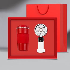 Práctico Set de Regalo Electrónico con Taza de Café y Ventilador con Logotipo Personalizado para Eventos Empresariales y Conferencias - Product Image 3