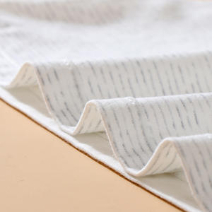 เสื้อกล้ามเด็กสาวลายทาง สายกว้าง ผ้าฝ้ายนุ่ม ไม่มีโครง รุ่นซัมเมอร์ 2022 - Product Image 6