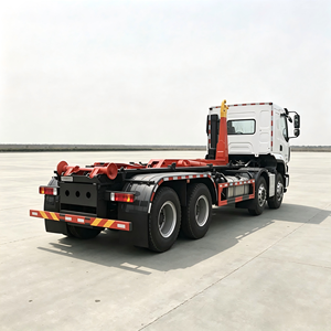 รถบรรทุกติดเครนยกขยะ Dongfeng Liuzhou 8x4 รุ่น Heavy Duty 30 ตัน พร้อมกระบะแบบ Roll Off ลดราคาพิเศษ - Product Image 3