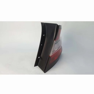 Venta al por mayor de fábrica, piezas de automóviles, luces traseras de coche, luces traseras para <span class=keywords><strong>Skoda</strong></span> <span class=keywords><strong>Fabia</strong></span> 2015 EU 6V6945112 - Product Image 3