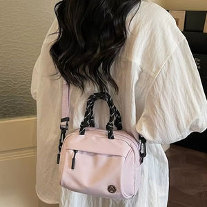 Nouveau sac bandoulière compact printemps 2026, plusieurs compartiments, grande capacité, petit sac carré léger, style rétro - Product Image 1