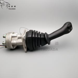 أجزاء حفارة TALUADA صمام طيار عصا التحكم Assy AT410632 ذراع التحكم في المقصورة ذراع التحكم الهيدروليكي AT410632 - Product Image 1