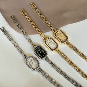 นาฬิกาข้อมือผู้หญิงสีทองรุ่นใหม่ปี 2026 หรูหรา สง่างาม เหมาะเป็นของขวัญสำหรับคนรัก งานปาร์ตี้ นาฬิกาควอตซ์ สายแบบโซ่ - Product Image 6