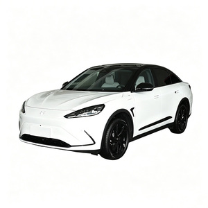 ARCFOX Alpha S 2023 735E Forest Edition 160kW RWD EV Sedan Usata, Autonomia 735km, Purificazione Aria, Basso Chilometraggio e Senza Incidenti - Product Image 1