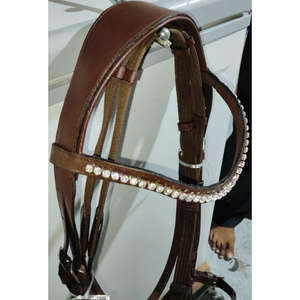 Brida de caballo de cuero genuino de alta calidad con elegante banda para cejas, equipo ecuestre hecho a mano para entrenamiento y espectáculo - Product Image 3