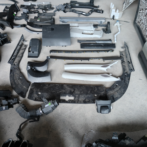 Componenti <span class=keywords><strong>Auto</strong></span> Smontati Chery: Set Completo di Motore, Trasmissione, Pannelli Carrozzeria, Accessori Elettrici, Componenti <span class=keywords><strong>Auto</strong></span> Smontabili - Product Image 4