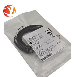 S-ICK YF2A14-020UB3XLEAX สายเคเบิลที่ขับเคลื่อนโดยเซ็นเซอร์ PLC คอนโทรลเลอร์ตั้งโปรแกรมได้พร้อม16 I/O 110V - Product Image 2