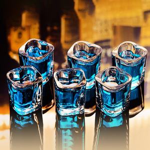 Gaya antik Eropa buatan tangan persegi tebal berbentuk hati kaca dengan bagian bawah yang dipertebal untuk penggunaan Bar cangkir grosir - Product Image 6