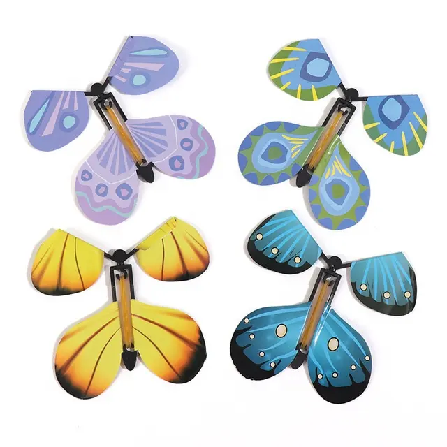 Magische Vliegende Vlinder Gewerkt Door Elastische Band Trucs Veranderen Handen Grappige Grap Grap Mystiek Leuke Verrassing Cadeau Speelgoed