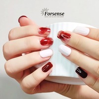 Vente en gros 24 paquets de faux ongles artificiels avec logo personnalisé faux ongles carrés courts de haute qualité marbre blanc et rouge motifs d'ongles à presser