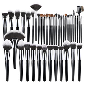 Ventas directas 20/15/30/40/25 Juego de brochas de maquillaje 30PCs Brocha de polvo de <span class=keywords><strong>pelo</strong></span> sintético para uso facial - Product Image 6