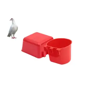 סיטונאי עופות ציוד לתלות על כלוב אדום צבע פלסטיק עוף חומוס מזין קערת עבור חומוס האכלה