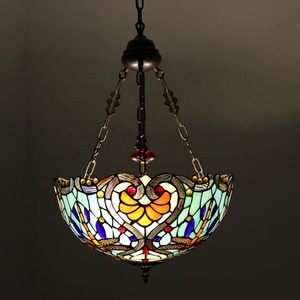 Lustre suspendu de style Tiffany LongHuiJing, en verre teinté, avec décoration de perles, finition en laiton LED - Product Image 1