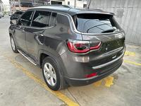 Jeep Compass Latitude usado