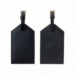 Porta Tarjetas de Cuero con Efecto Dorado, Nuevo y Moderno, Personalizado, Porta Pasaportes y Etiqueta para Equipaje - Product Image 3