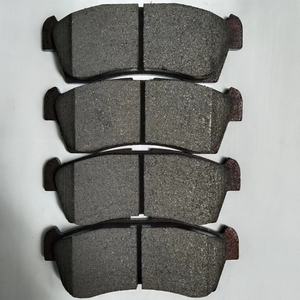 ผ้าเบรกรถยนต์เซรามิกกึ่งโลหะแท้สำหรับ Toyota Corolla <span class=keywords><strong>altis</strong></span> HIACE Camry QUANTUM WISH Innova Prius Yaris HILUX - Product Image 2