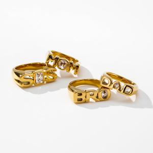 YF5188 Anillo de Acero Inoxidable con Baño de Oro de 18K, Resistente al Agua, con Circonita, Diseño Moderno y Delicado con Letras MOM <span class=keywords><strong>SIS</strong></span> para Mujer - Product Image 3