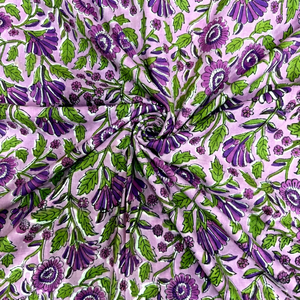 Tela Ligera y Transpirable 100% Algodón con Estampado Floral Botánico de Lavanda para Camisas, Kurtis y Prendas de Vestir para Hombre y Mujer - Product Image 1