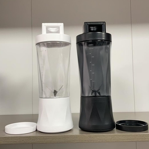 <span class=keywords><strong>Blender</strong></span> Portabel Mini USB-C Isi Ulang dengan 6 Mata Pisau, Wadah Plastik Anti Bocor & Pembersih Otomatis untuk Smoothie/Shake - Product Image 5