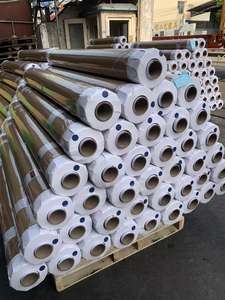 Rollo de Película Transparente de PVC Suave, Resistente a la Humedad, de Grado Industrial, para Señalización Comercial y Revestimiento de Pósteres Domésticos - Product Image 6