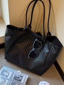 2026 Women Foldable Handbags Single-Shoulder Tote Fashion Underarm Shopping Large-Capacity Ladies Bags Waterproof Durable - Product Image 1