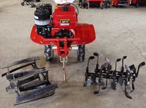 농업용 정원 소형 7마력/170F 휘발유 2륜 구동 미니 경운기 로터리 경작기 흙 기계 트랙터 - Product Image 6