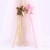 Baguette magique en feutre en forme d'étoile mignonne pour enfants, baguette féerique pour filles, accessoires de cosplay de princesse faits à la main pour Pâques, Noël, anniversaire, Halloween