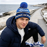 Chapeau d'hiver en tricot à pompon de style athlétique rétro, chapeau rayé multicolores, bonnet polyvalent et doux pour le ski d'hiver et les sports de plein air