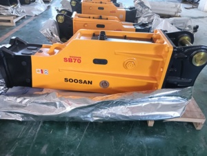 Marteau hydraulique de type boîte pour SB70, nouveau modèle, avec burin, pompe et moteur pour excavatrices de 16 à 21 tonnes dans le secteur de la construction et des mines - Product Image 5