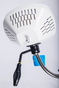 <span class=keywords><strong>Lampe</strong></span> d'examen LED mobile pour opération chirurgicale <span class=keywords><strong>médicale</strong></span> à l'hôpital de type support Led <span class=keywords><strong>Lampe</strong></span> <span class=keywords><strong>médicale</strong></span> sans ombre Lumières d'opération - Product Image 3