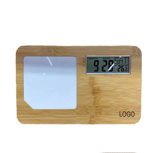 Cadre photo en bois de bambou avec temps et humidité, cadeau de chevet à la maison - Product Image 1