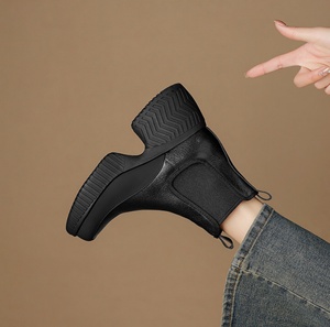 Bottines courtes en cuir à lacets et talons hauts, à semelle souple, style rétro décontracté, matures et à la mode, polyvalentes - Product Image 6