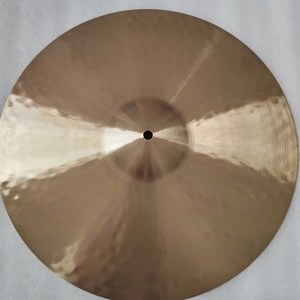 Platillos de Percusión Hechos a Mano Polished Hammer B20 para Bateristas - Product Image 4