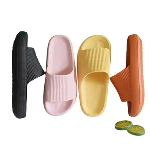 OEM Soft Women Slippers Luxury Summer Slipper EVA Plastic Slides Light Weight Slippers for Women Breathable Slides Waterproof /