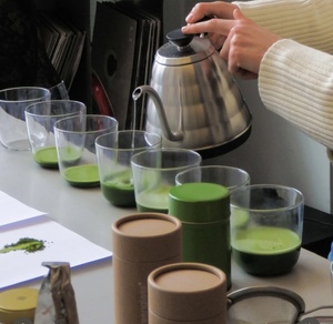 OEM Private Label Food and Drinks Supplement Green Tea Powder Ceremonial Grade Matcha Powder in Can Tinned - Product Image 1