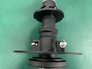 Lente de Proyector Óptico de Vidrio con Zoom de 1.0x y Alcance Corto de 0.8 Flyin, Manual, Apto para Mapeo en Exteriores a Gran Escala, 12000 Lúmenes DLP - Product Image 3