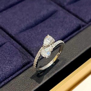 Anello a Doppia Goccia Asimmetrico, Gioiello Minimalista Elegante Geometrico per Uso Quotidiano, Anello da Donna - Product Image 4