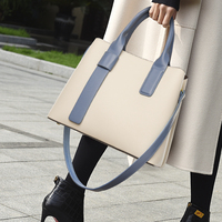 Sacs à main de marque flambant neufs, styliste de luxe classiques pour femmes d'affaires Sac à main avec logo personnalisé en imitation cuir Sacs fourre-tout tendance pour femmes