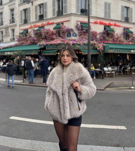 Nuova Giacca Chic Invernale da <span class=keywords><strong>Donna</strong></span> in <span class=keywords><strong>Pelliccia</strong></span> Sintetica, Cappotto Corto con Risvolto a Maniche Lunghe in Finta <span class=keywords><strong>Pelliccia</strong></span> di Volpe, Soffice e Spesso - Product Image 6